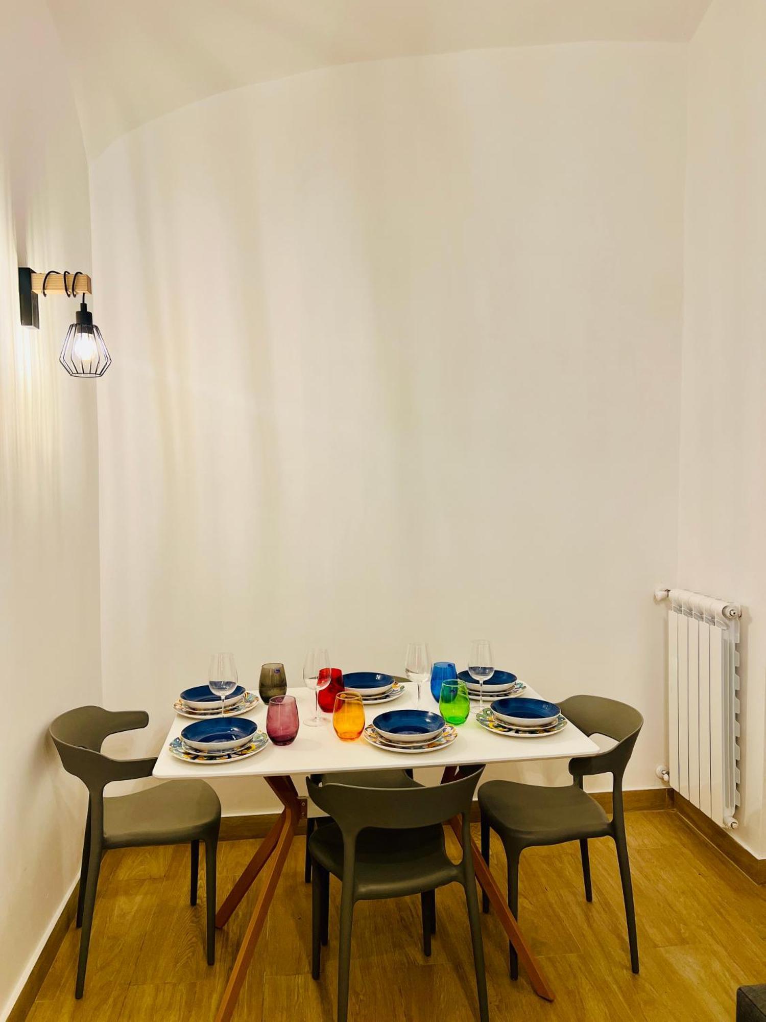 Luminosa House Station Apartment Rom