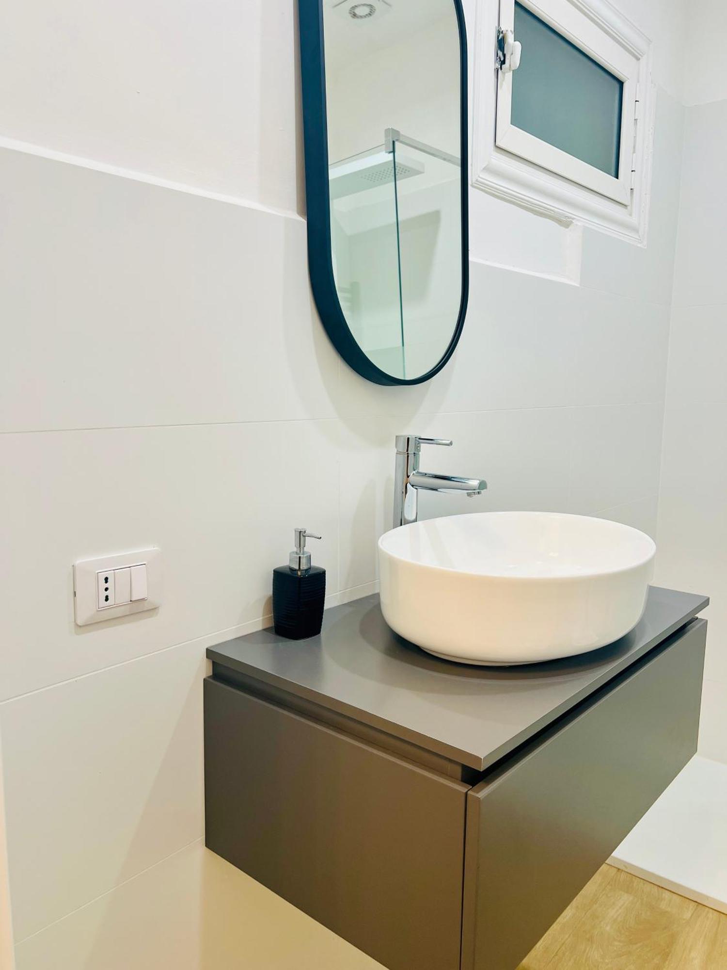 Apartamento Luminosa House Station *